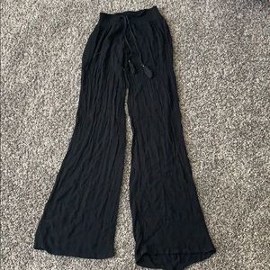 Black side leg pants, with tassels